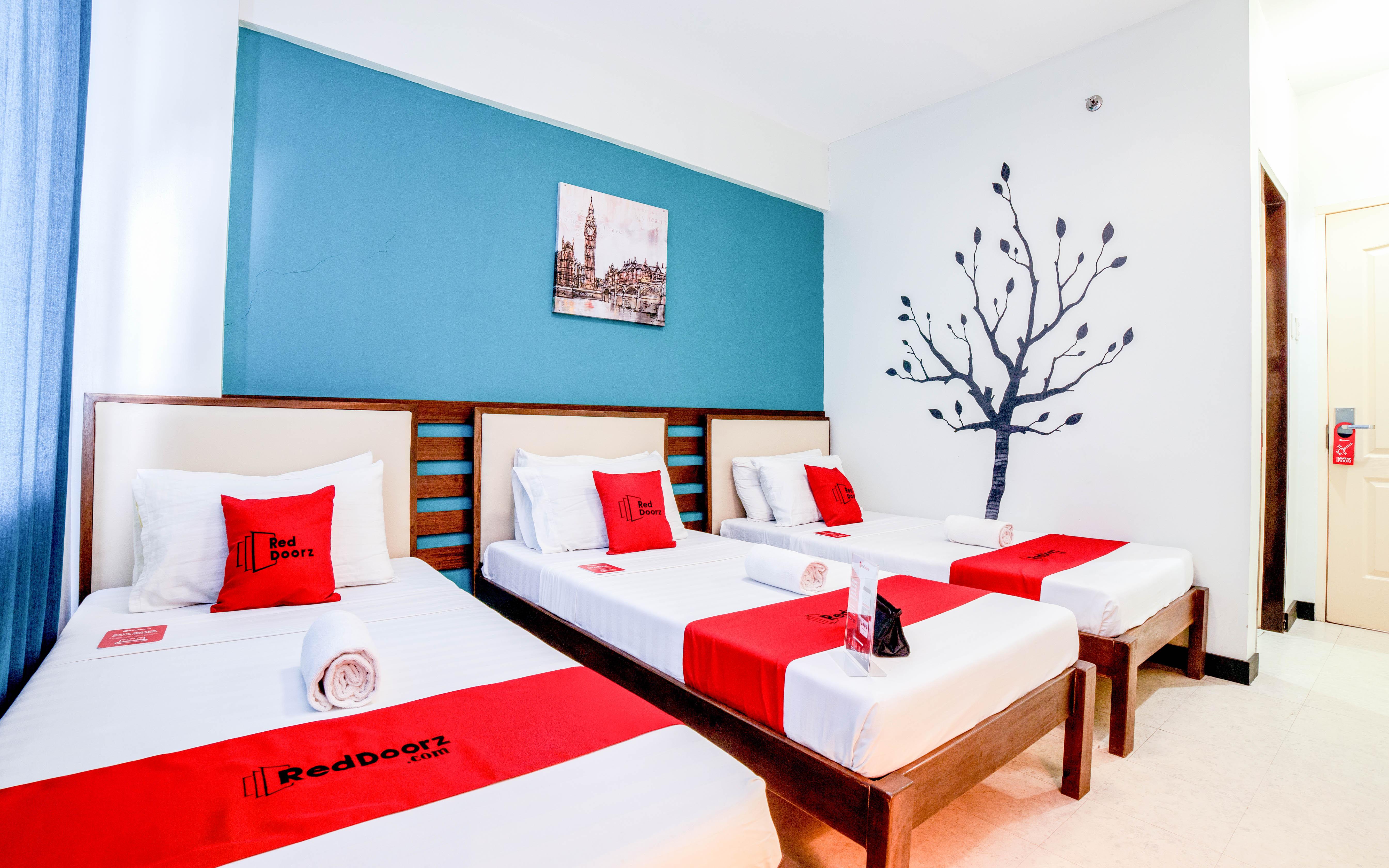 Reddoorz Plus Near Rizal Junction Puerto Princesa Exterior foto