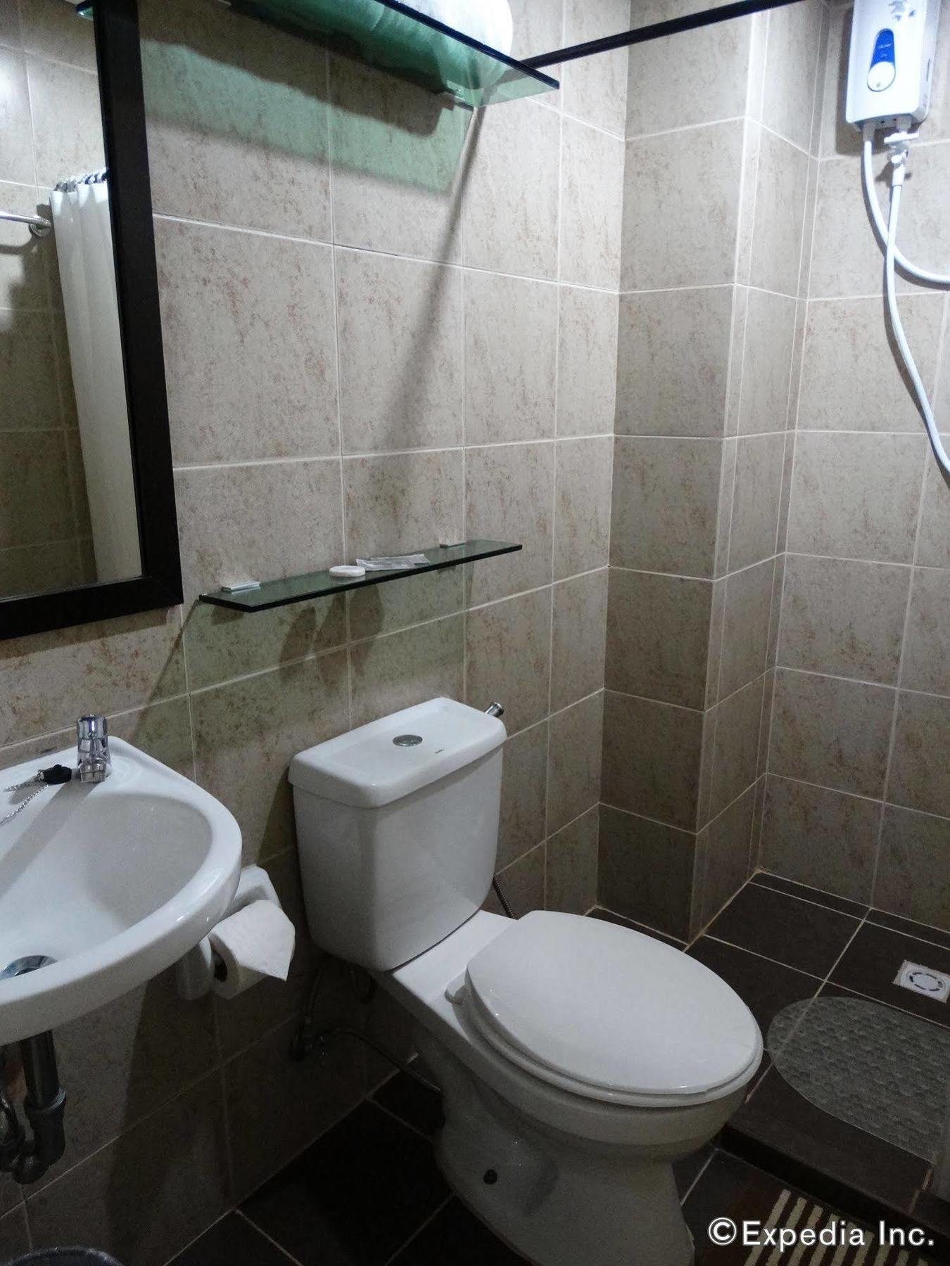 Reddoorz Plus Near Rizal Junction Puerto Princesa Exterior foto